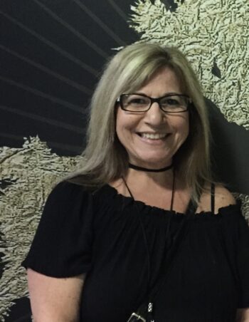 Ms. Losenno | Arts Teacher