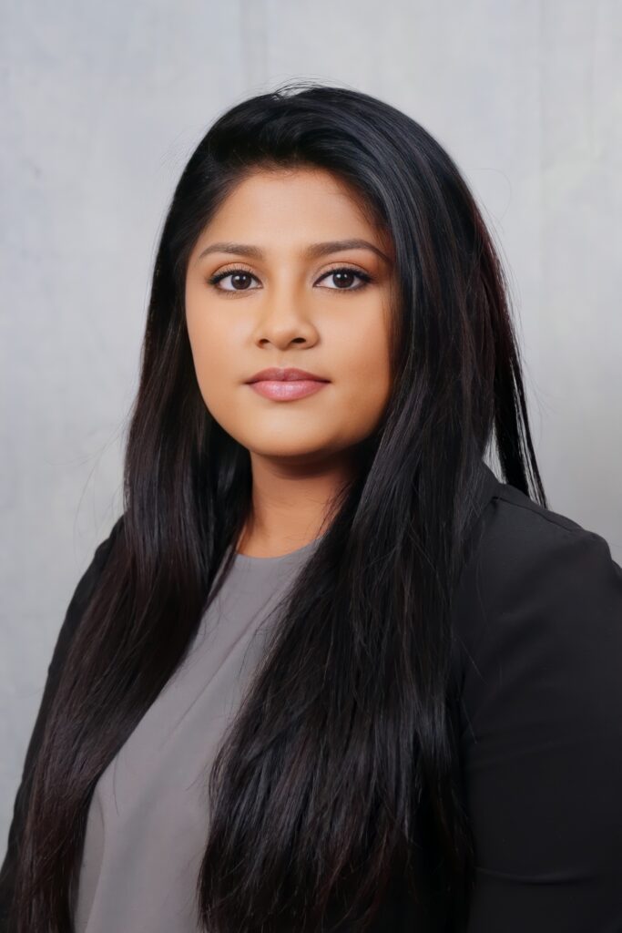 Arrani Ravindrarajah Photo