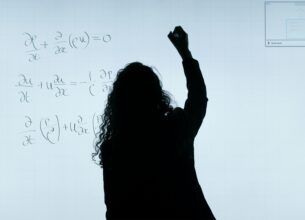 Ontario College Pathways: Engineering - Header
